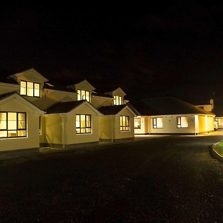Hillview Self Catering Appartement Lusk Buitenkant foto
