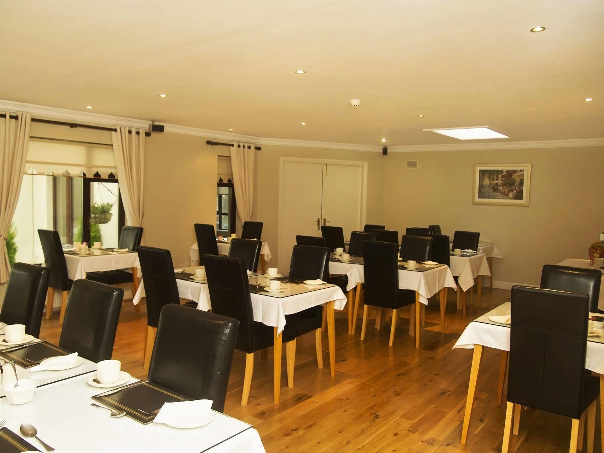 Hillview Self Catering Appartement Lusk Buitenkant foto